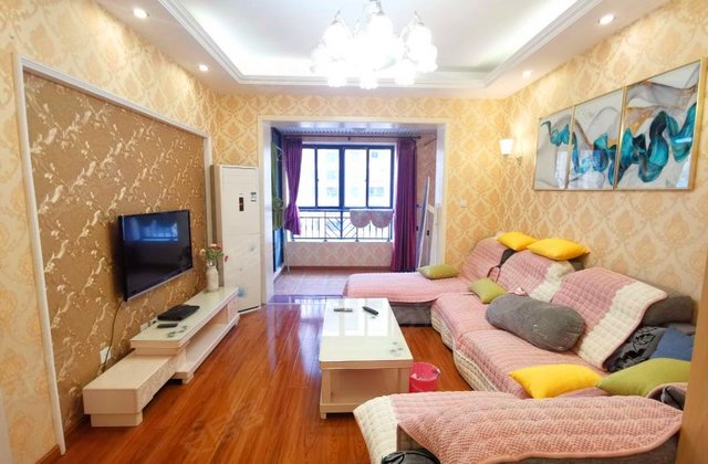 保利中心西区3室2厅90.27㎡212万二手房图片