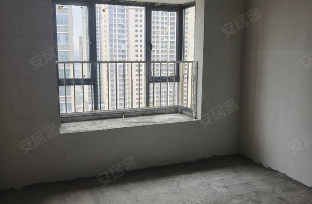 洣水新城4室2厅148㎡57.4万二手房图片