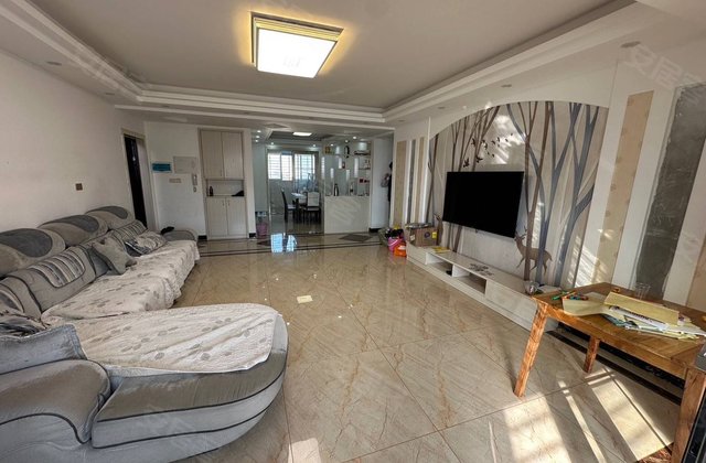 世纪华庭4室2厅164.78㎡43.8万二手房图片