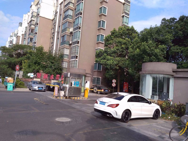 贝越水岸名邸(公寓住宅) 