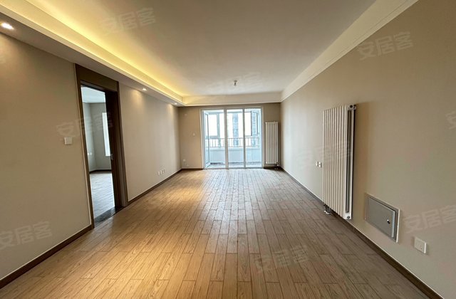 中建府3室2厅108㎡57万二手房图片