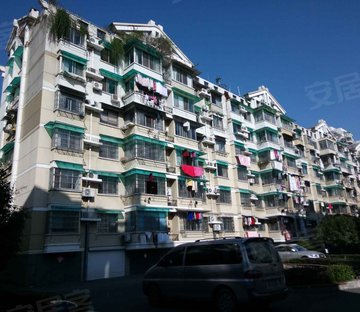 环球春江花园