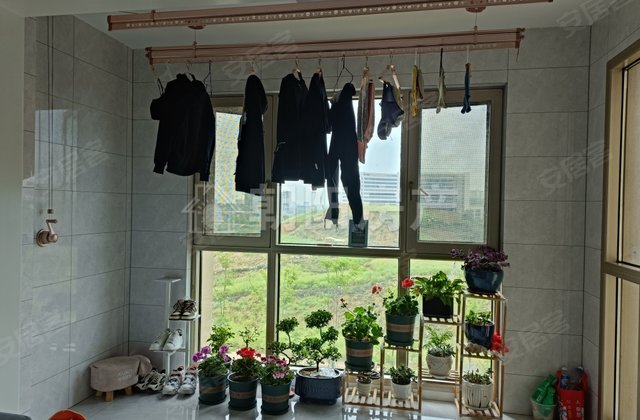 山南壹号3室2厅106.74㎡64万二手房图片