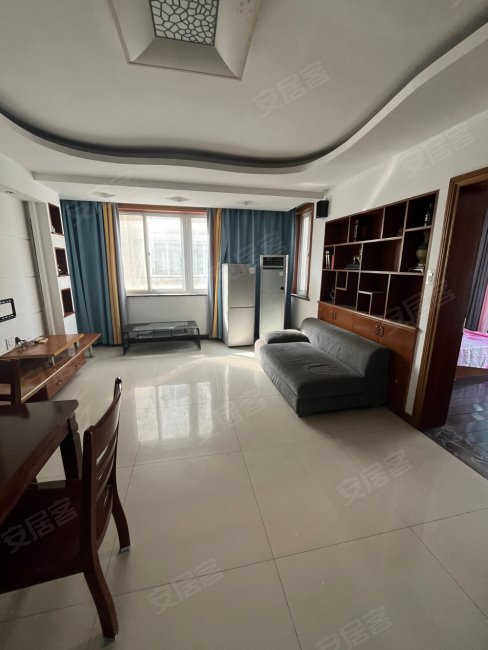 鉴湖景园小户型94方前排两室一厅书房诚心出售