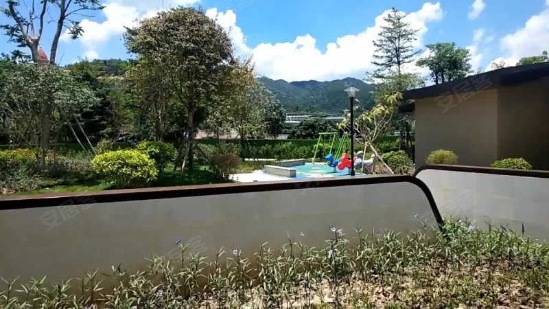 中旅银湾花园(别墅)