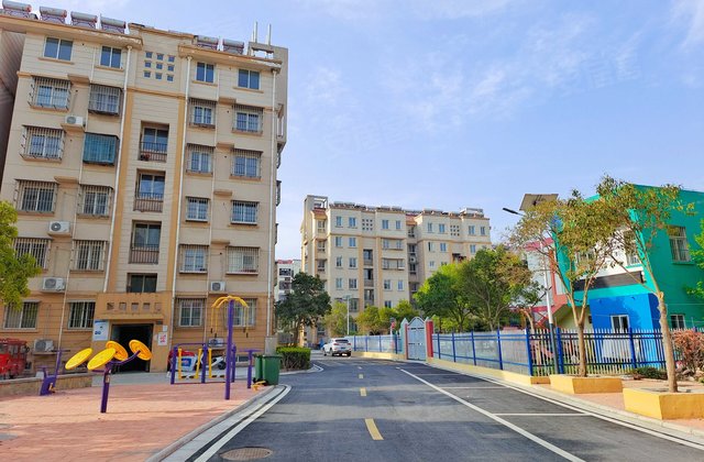 新河花园2室1厅78.5㎡55万二手房图片