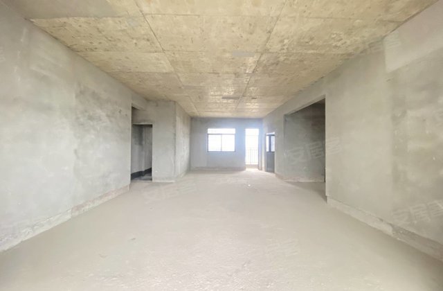 翔顺筠州小镇5室2厅243㎡135万二手房图片