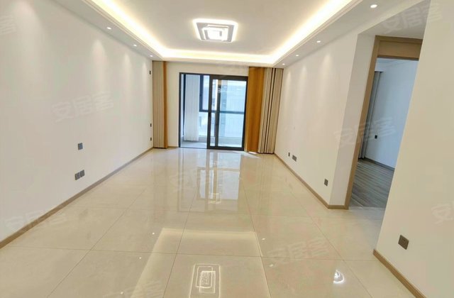 次新小区地铁口300m俊发彩云城.辰湾精装4房 师专  