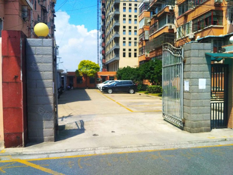 盘古路712弄小区 