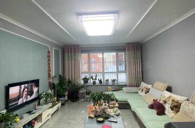 恰秀南苑小区3室2厅115㎡48万二手房图片