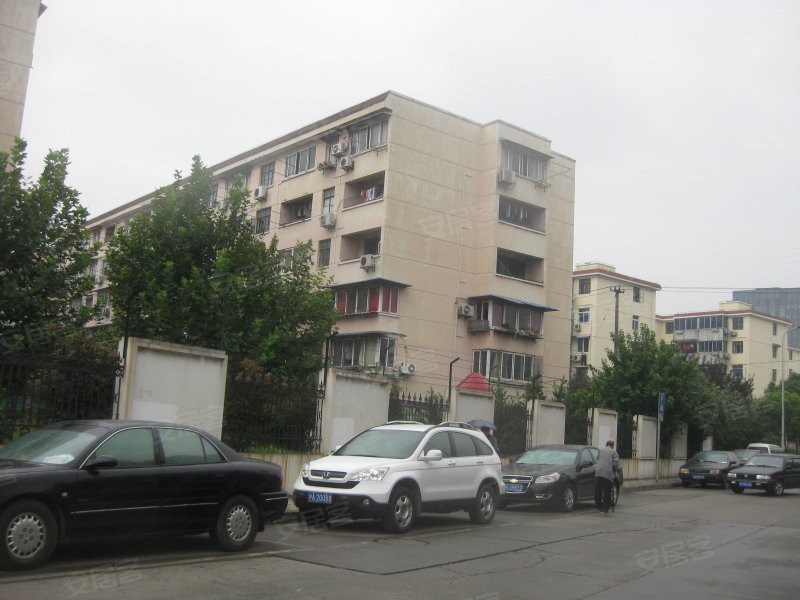 江桥三村四街坊 