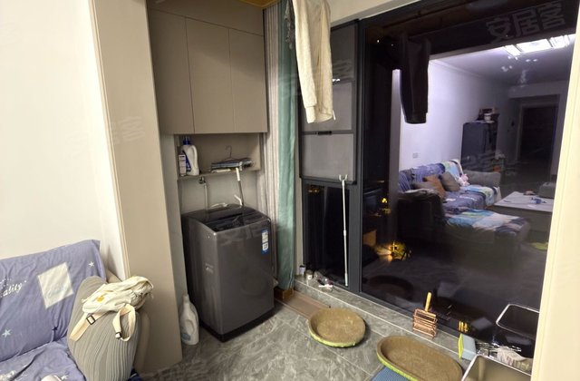 聚亿天府锦城3室2厅90㎡50万二手房图片