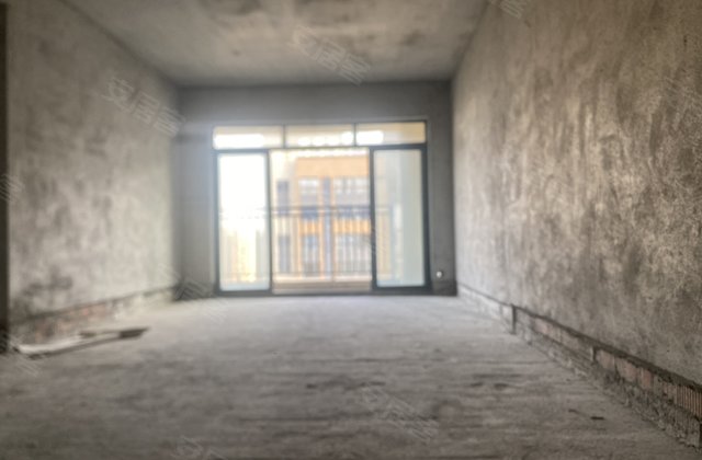 东湖一号3室2厅109㎡40万二手房图片
