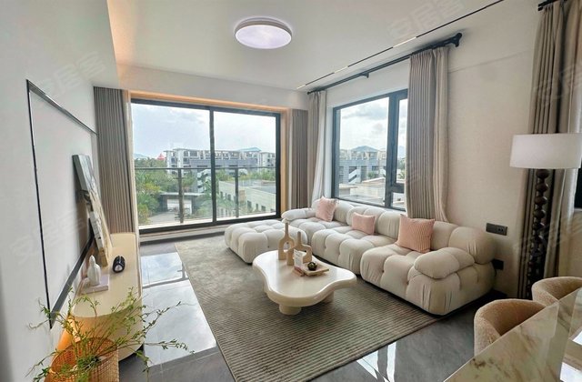 海南臻园(别墅)3室2厅60㎡145万二手房图片