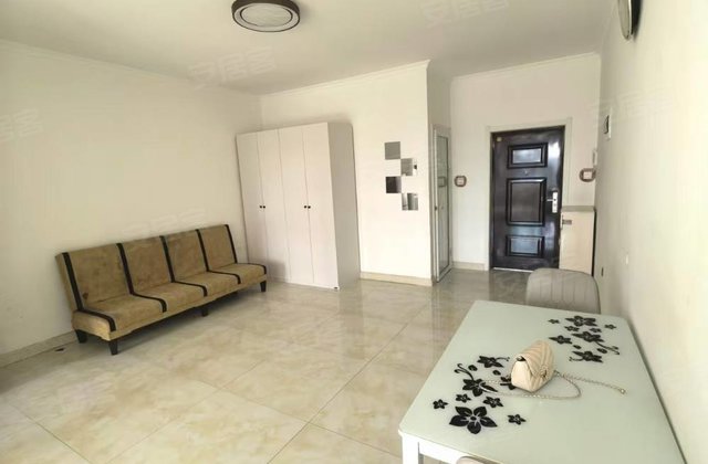 金域名都1室1厅62㎡22万二手房图片