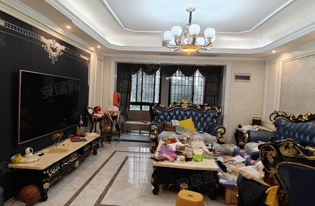 天贸花苑4室2厅175㎡68万二手房图片