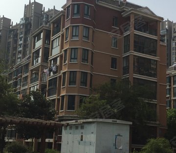 凤凰名城一期|多层三楼|精装两房|南北通透户型|看房方便!