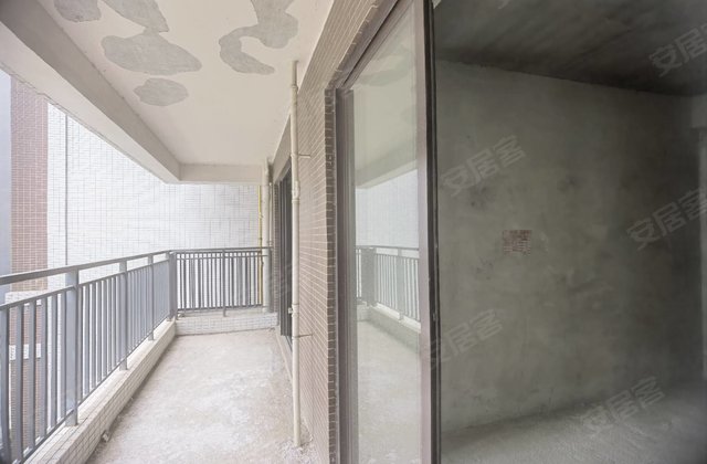 奥园梅江天韵4室2厅143㎡93万二手房图片