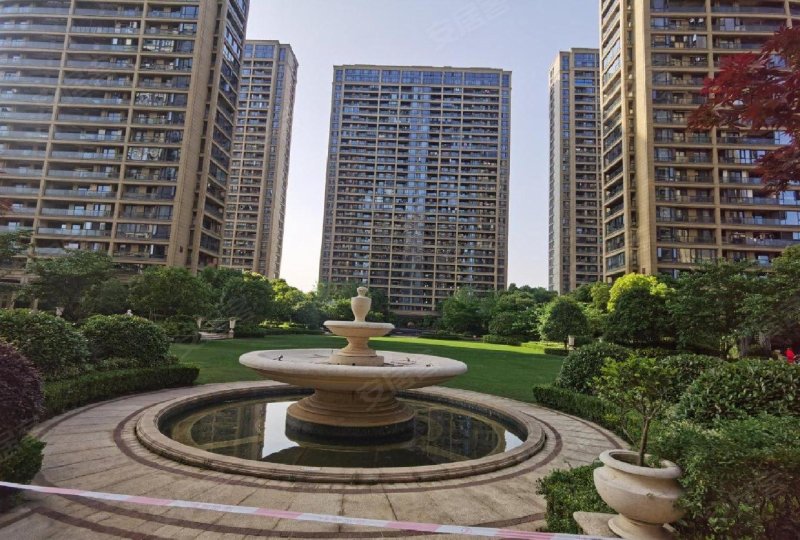 浙铁绿城玫瑰园