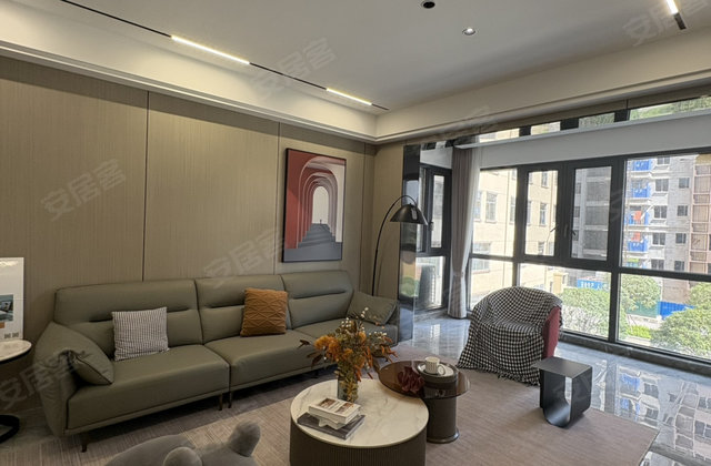 五环东方世家4室2厅122㎡39.8万二手房图片