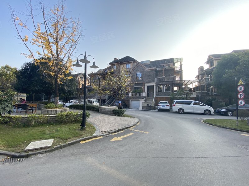 晋愉碧怡林畔,双山路162号-重庆晋愉碧怡林畔二手房,租房,房价-重庆