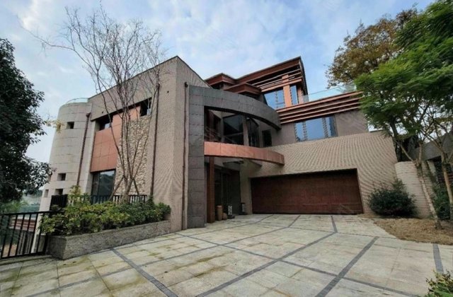 麓山国际黑玺庄园