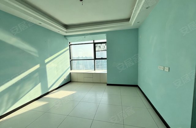 泉舜铭泉苑3室2厅130.4㎡129万二手房图片