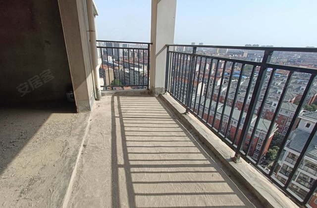 东方家园3室2厅127㎡60万二手房图片