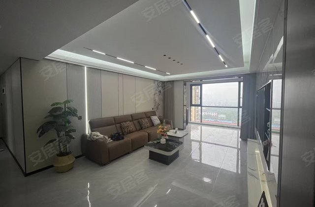 天福秀水御园4室2厅135㎡45万二手房图片