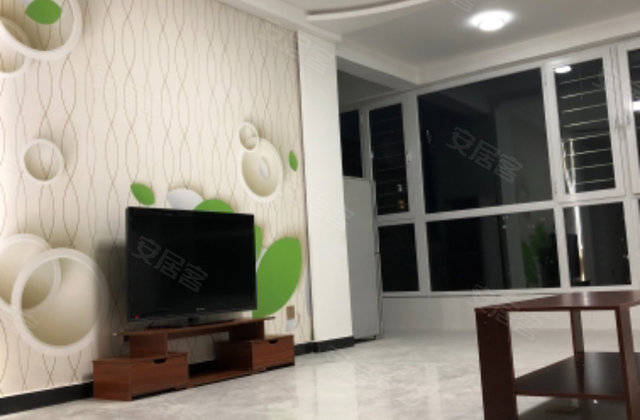 中亚盛世名邸3室2厅130㎡108万二手房图片