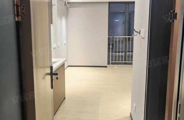 辉煌花园1室1厅46㎡60万二手房图片