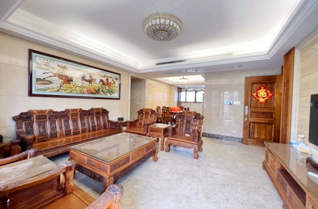 瑞峰公园里4室2厅141.97㎡165万二手房图片