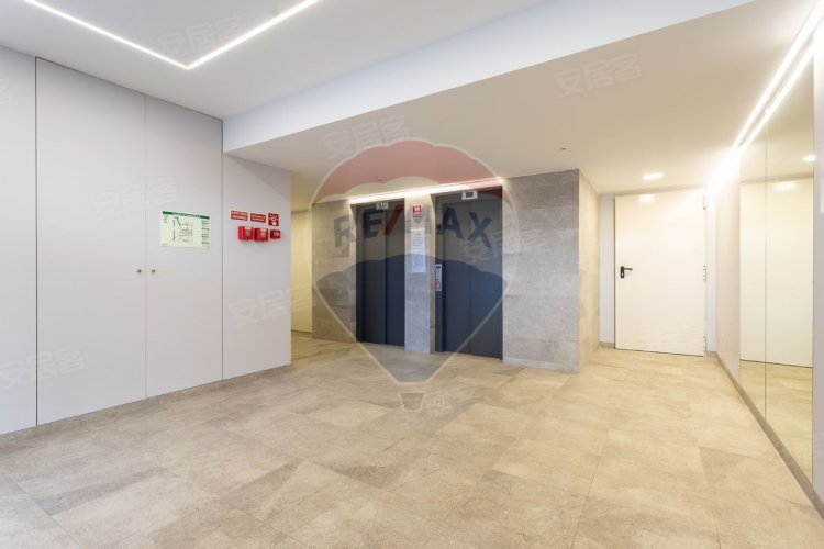 葡萄牙约¥268万PortugalLumiarApartment出售二手房公寓图片