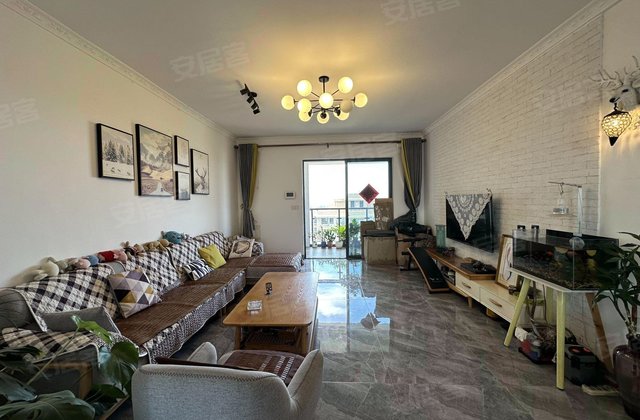 中瑞阳光豪庭3室2厅143.02㎡88万二手房图片