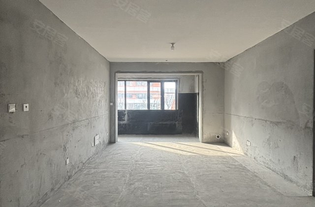 盐坨里3室2厅115㎡69万二手房图片