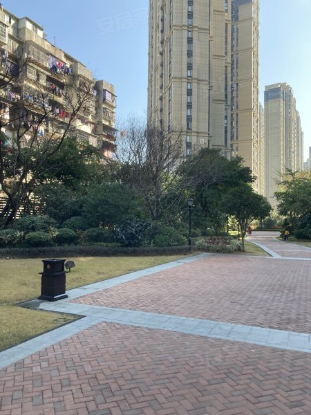 阳光凡尔赛宫a区