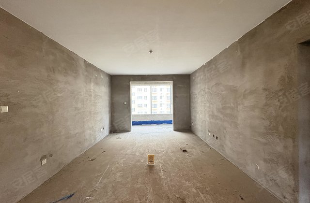 英才苑3室2厅148㎡80万二手房图片