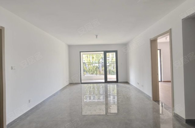 儒辰辰悦4室2厅137㎡115万二手房图片