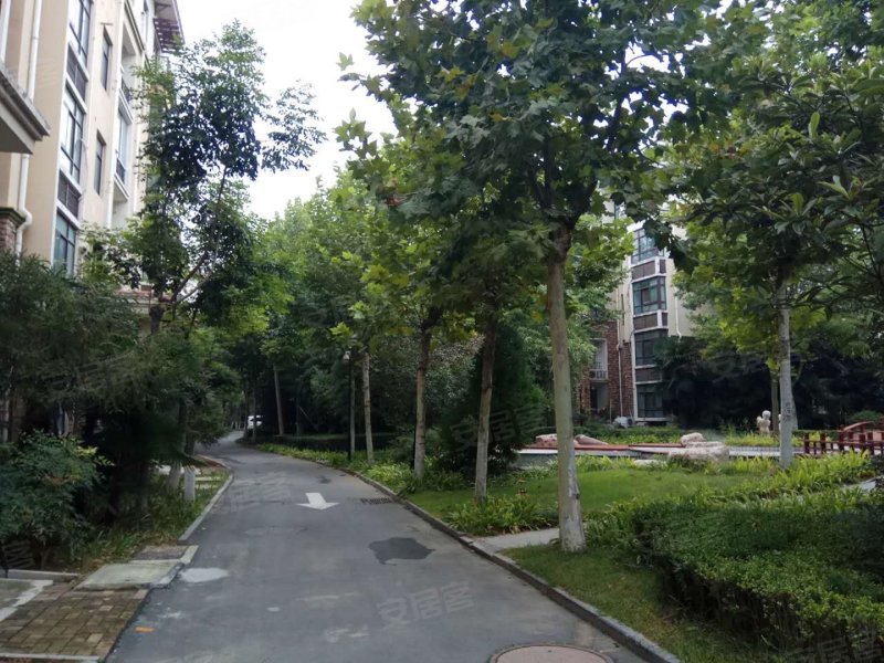 思念果岭国际社区