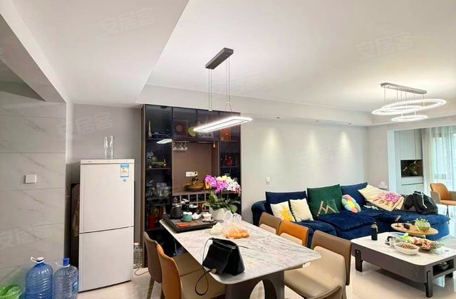 保利檀樾4室2厅114.8㎡109万二手房图片