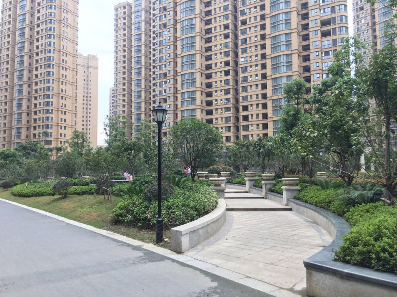 百商玉兰公馆(百商悦澜山)