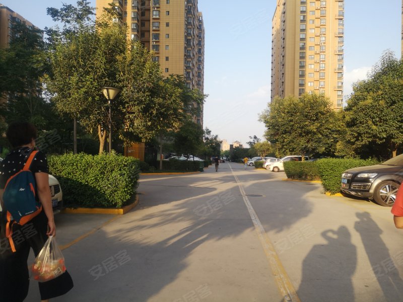 金泰怡景花园