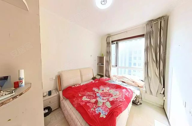 龙之光国际中心3室2厅128㎡88万二手房图片