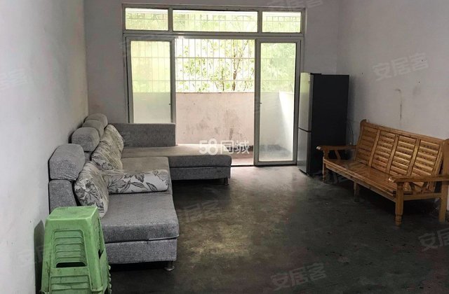 月光丽苑3室1厅94.4㎡60万二手房图片