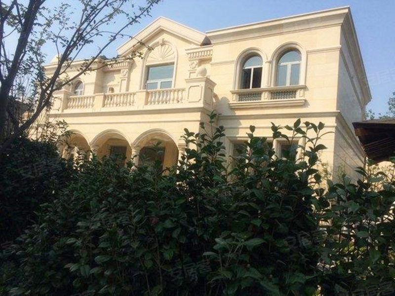 东郊罗兰别墅