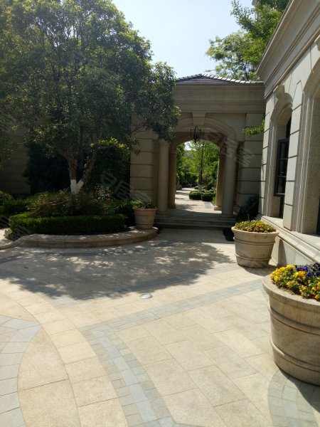 绿城翡翠湖玫瑰园(别墅)