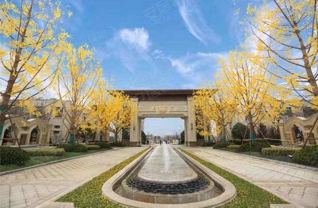 兰考县城济阳大道方先生房东20万4688元/㎡永旺城二期一楼带院130平方