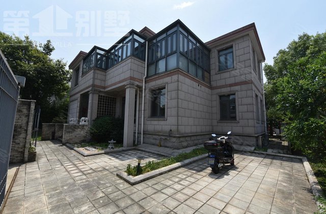 昌鑫花园(别墅)松江松江新城外郊