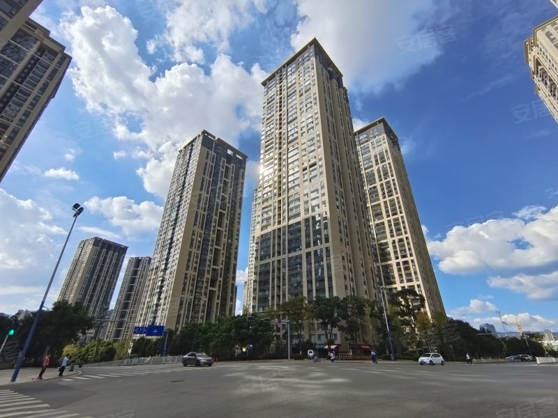 俊发城逸璟峰,司家营街,近通源路-昆明俊发城逸璟峰二手房,租房,房价