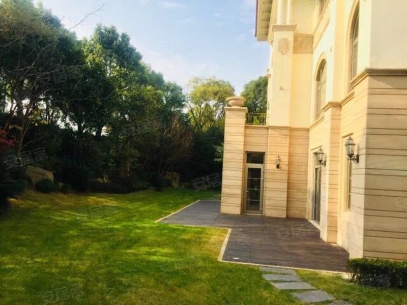 合生东郊别墅(一期)